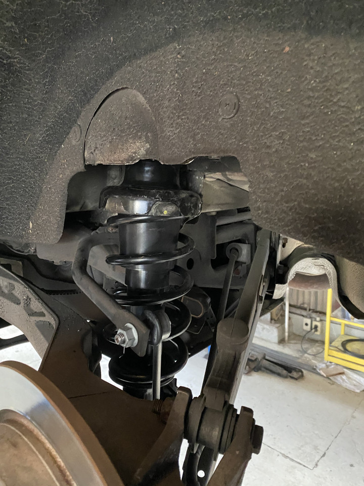 72e827246b3746959e1520270c0fa599